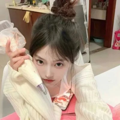 黑色丽人